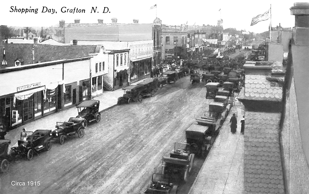 Shopping Day in Grafton 1915
